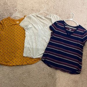 Bundle of Old Navy/Mossimo Tees